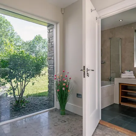 Casa vacanze Kenmare Home Sleeps 8 With Use Of Hotel Pool *