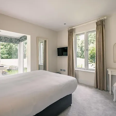 Kenmare Home Sleeps 8 With Use Of Hotel Pool Casa vacanze *
